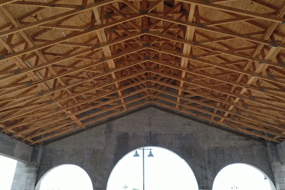Lakewood National Clubhouse image 13