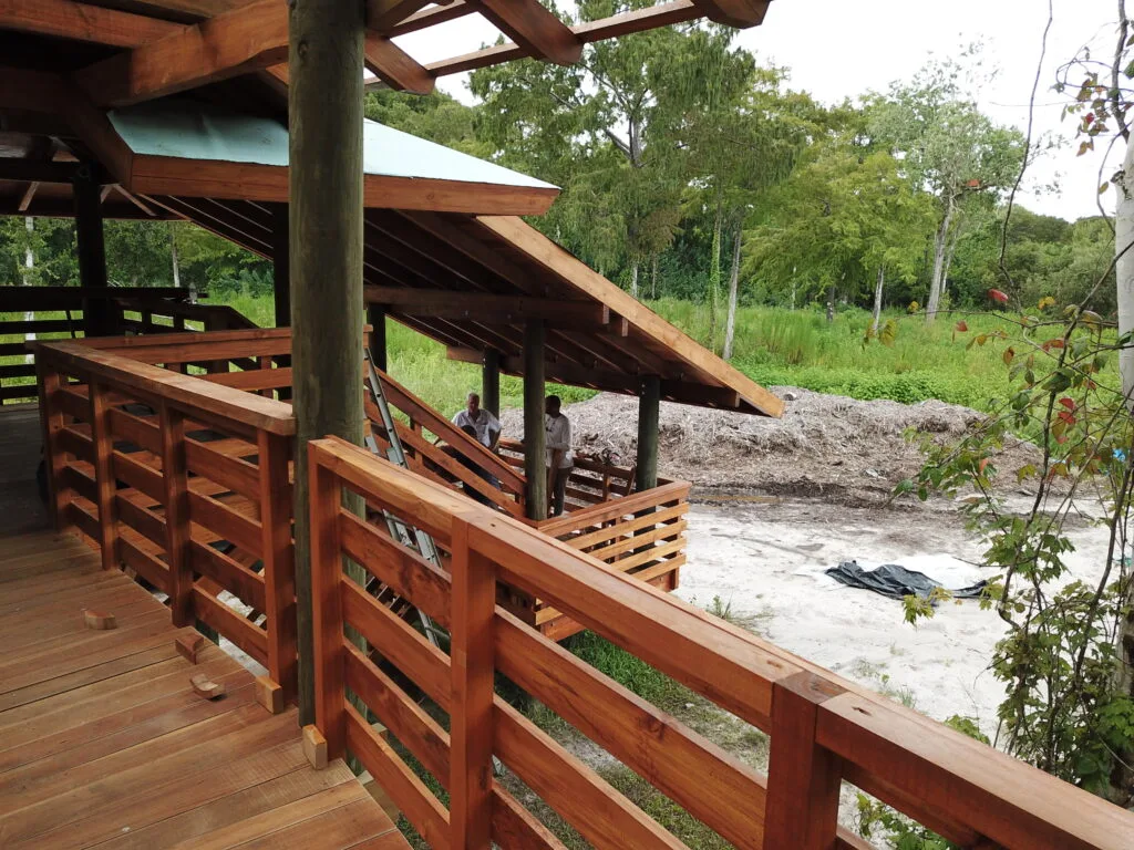 NE Naples Residence image 5
