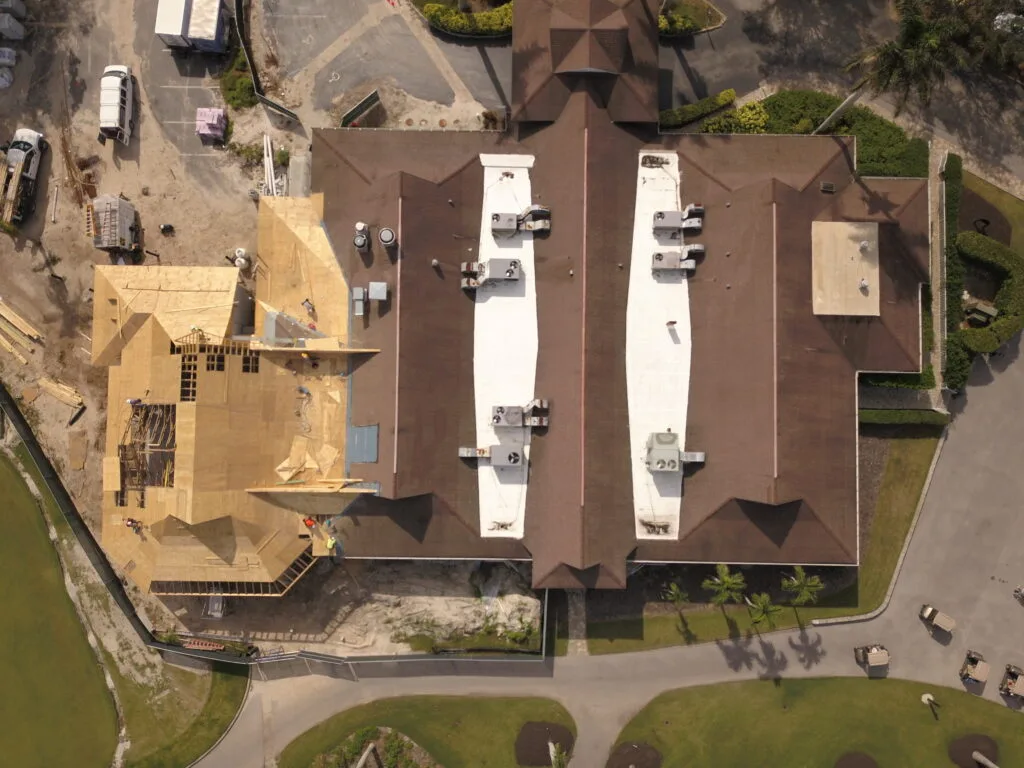 Royal Palm Clubhouse image 2